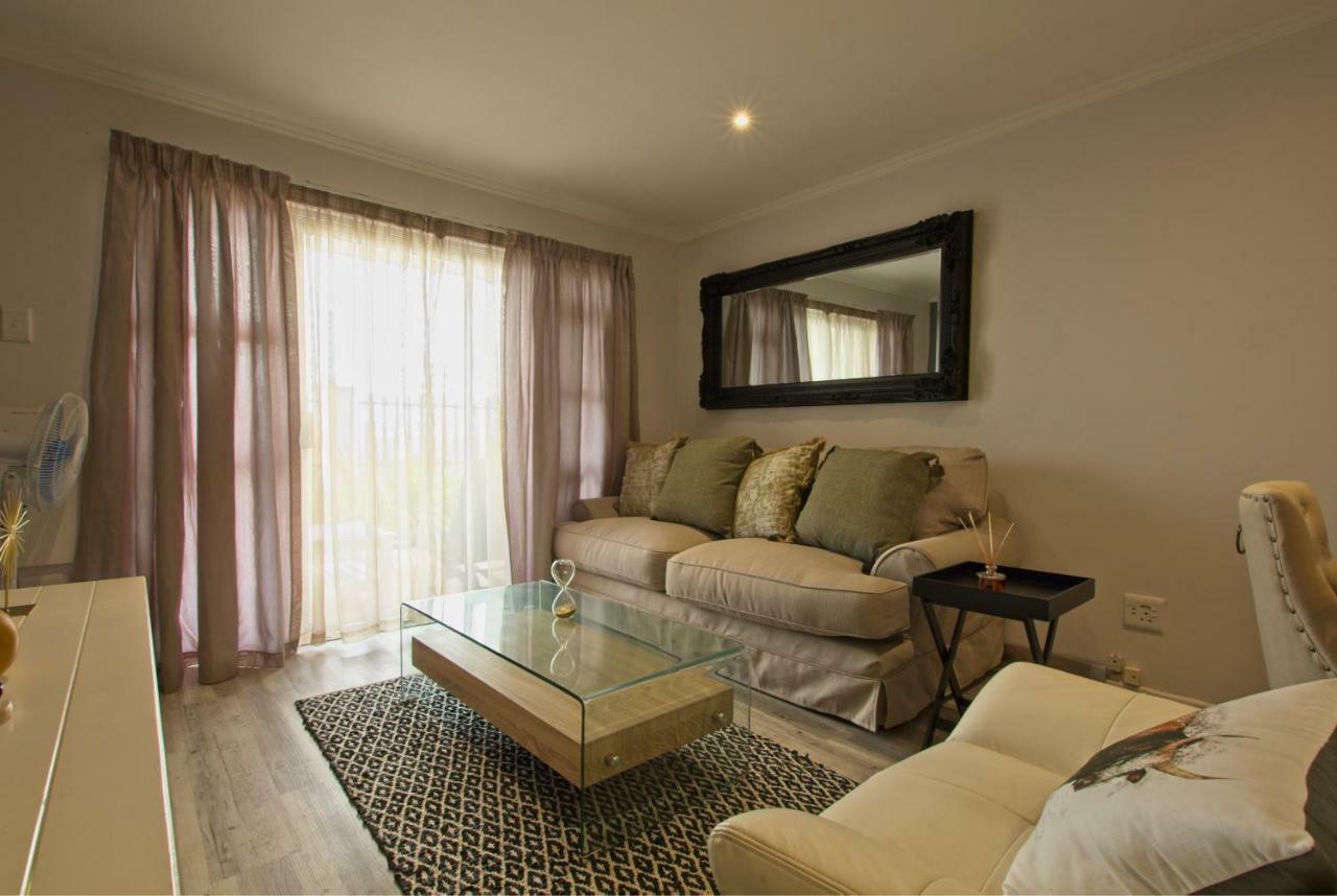Modern Seaview *